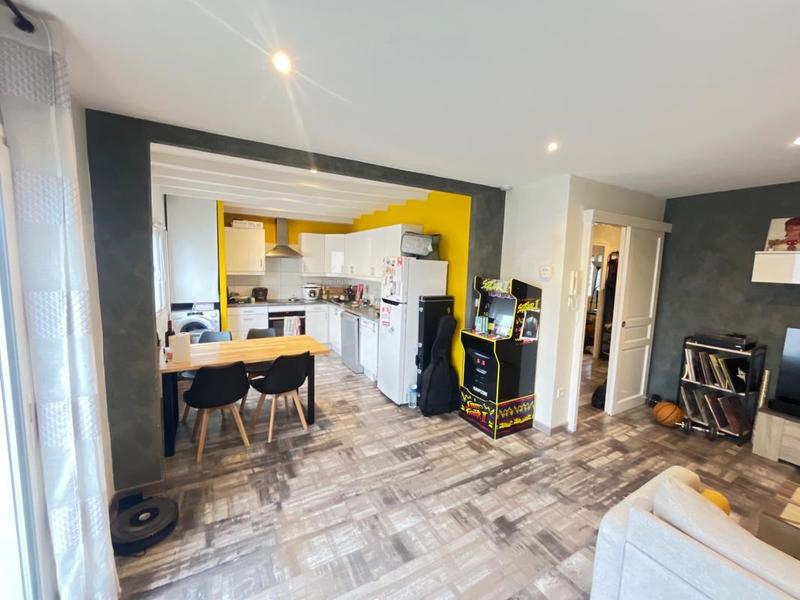 Appartement - 60 m² - 3 pièces