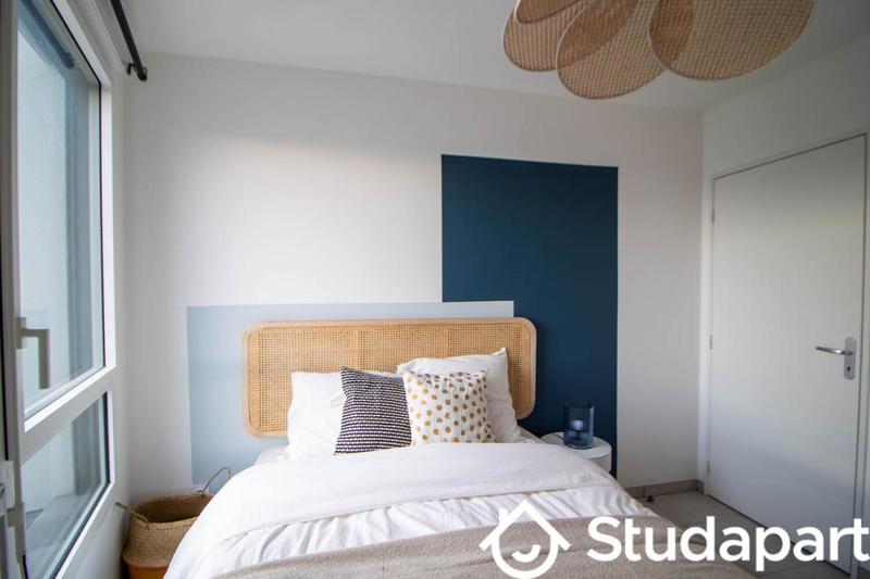 Chambre - 10 m² - 1 pièce