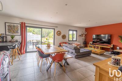 Maison - 136 m² - 6 pièces