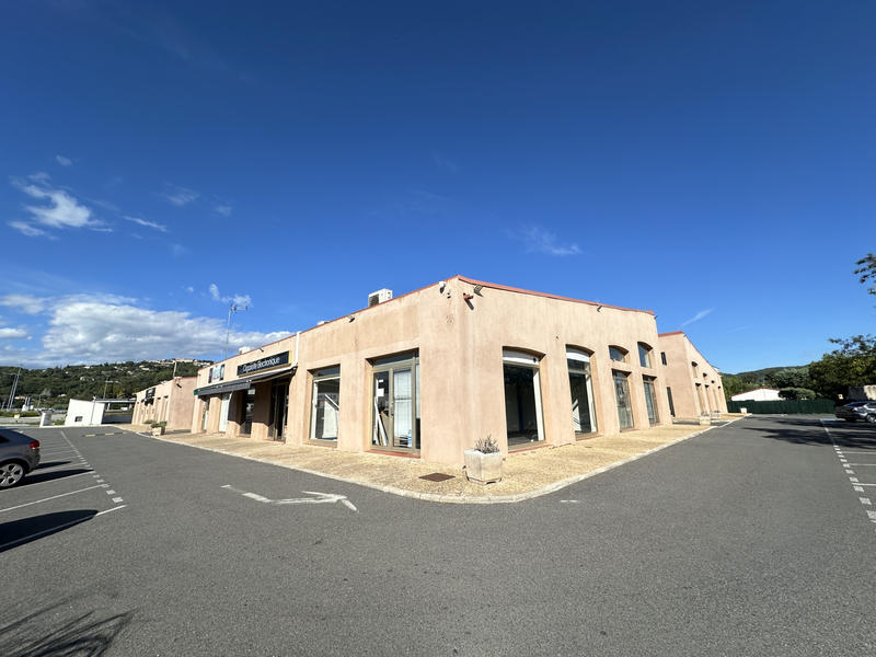 Local commercial - 1 436 m²
