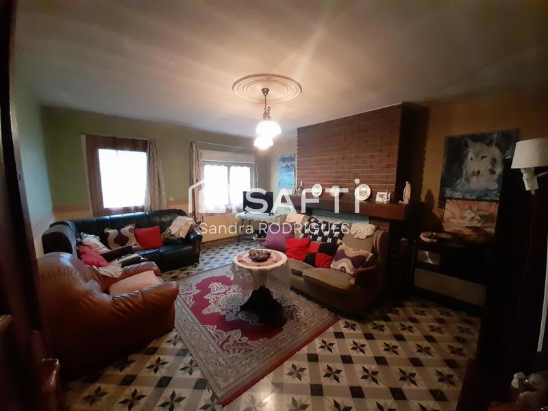 Maison - 104 m² - 4 pièces