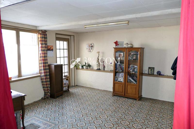 Maison - 234 m² - 11 pièces