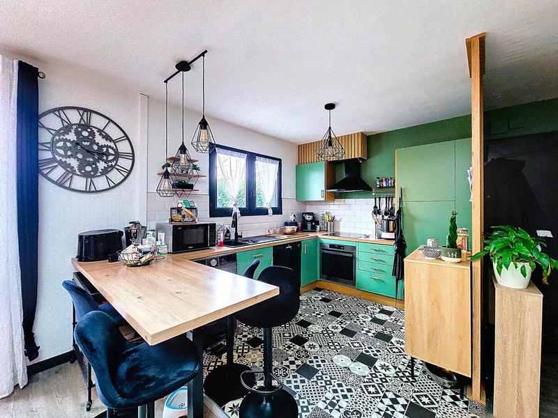 Maison - 123 m² - 7 pièces