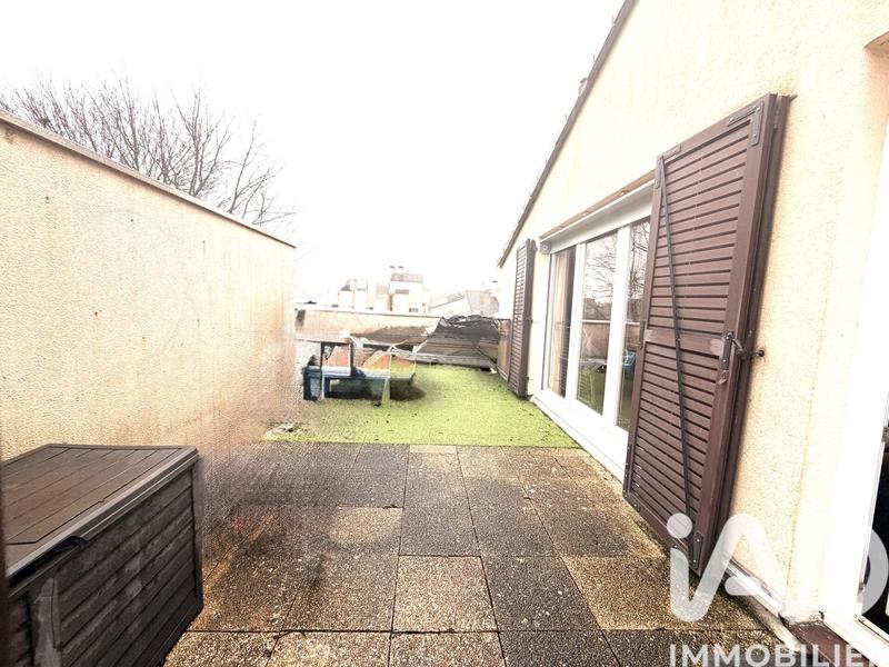 Appartement - 92 m² - 5 pièces