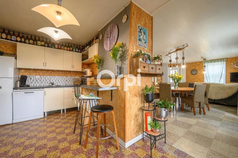 Maison - 102 m² - 4 pièces