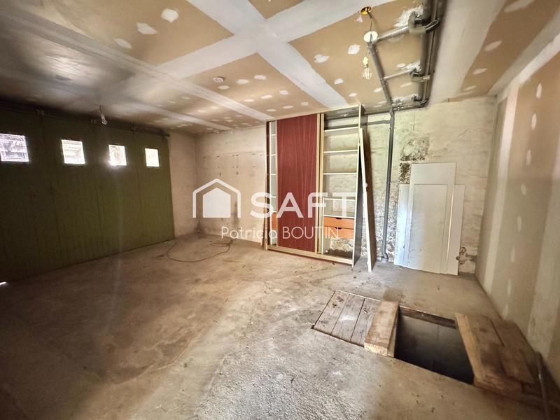 Maison - 205 m² - 8 pièces