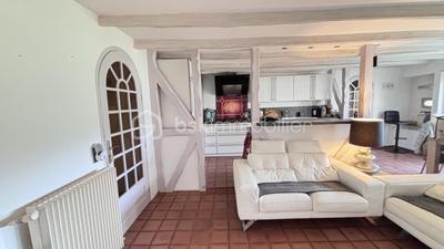 Demeure - 405 m² - 11 pièces