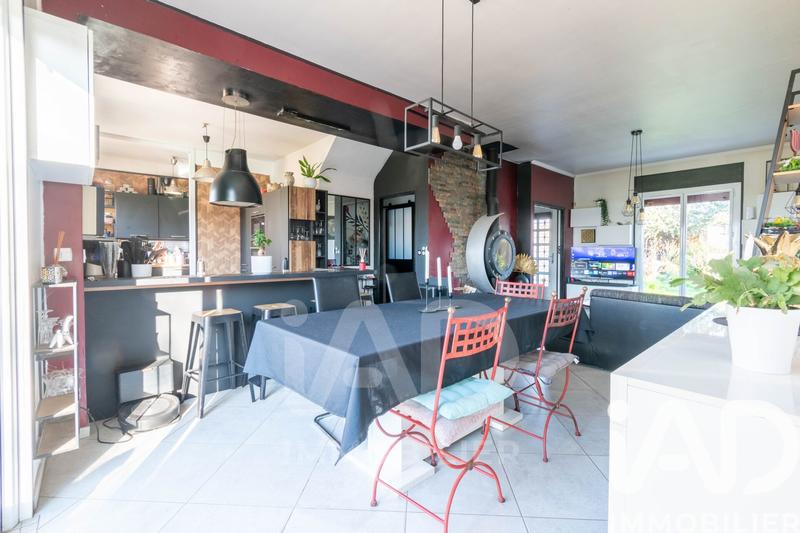 Maison - 134 m² - 7 pièces