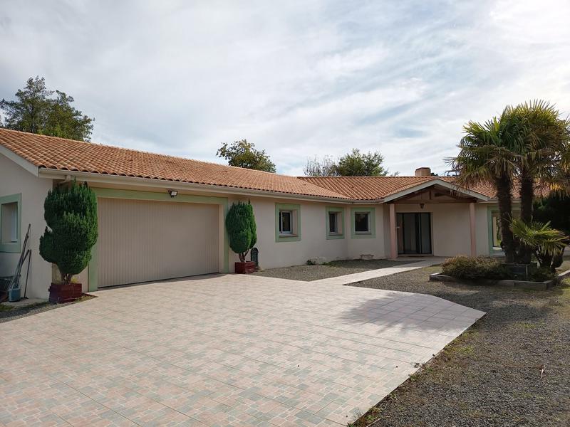 Maison - 168 m² - 5 pièces