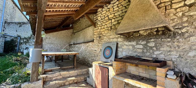 Maison - 174 m² - 7 pièces