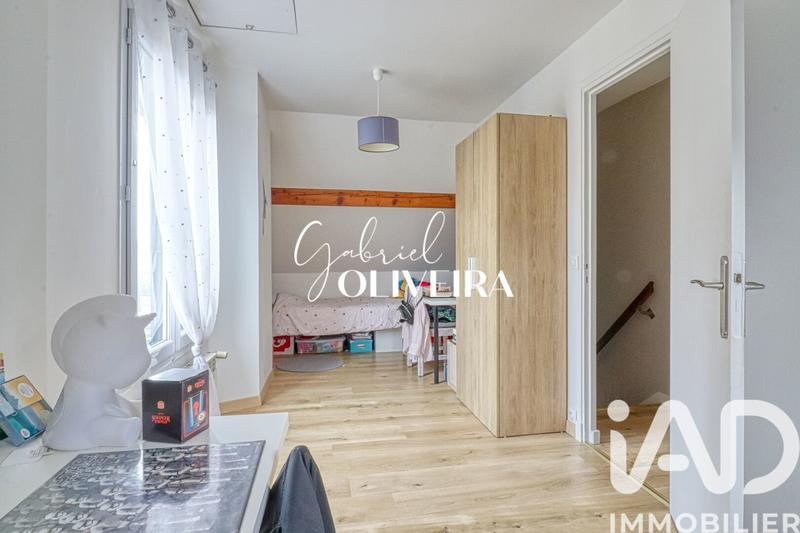 Maison - 108 m² - 5 pièces