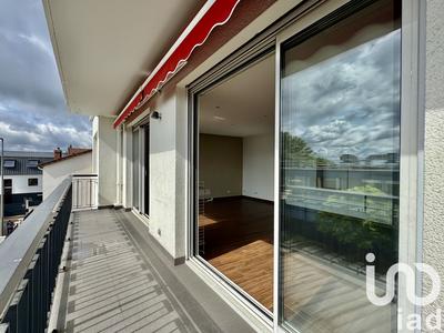 Appartement - 150 m² - 6 pièces