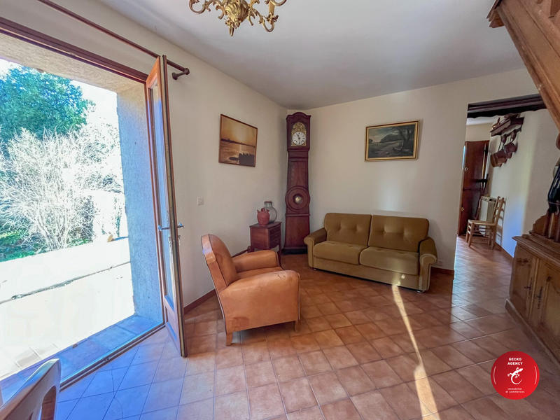 Maison ancienne - 125 m² - 8 pièces