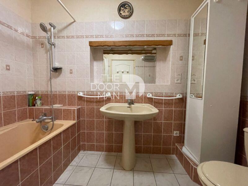 Maison - 165 m² - 7 pièces