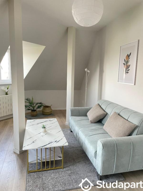 Chambre - 11 m² - 1 pièce