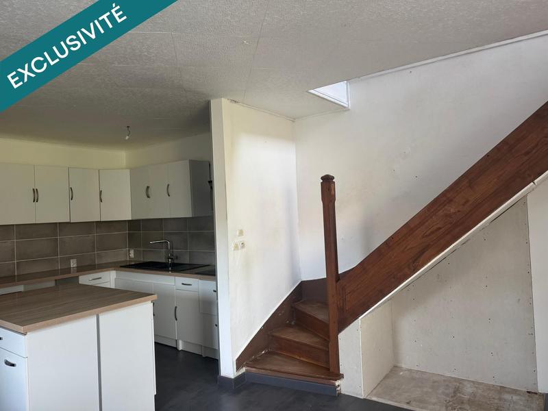 Maison - 92 m² - 5 pièces