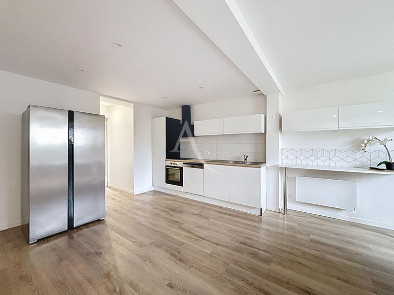 Maison - 159 m² - 10 pièces