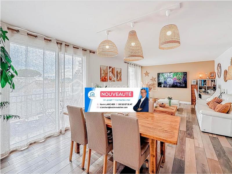 Appartement - 82 m² - 4 pièces