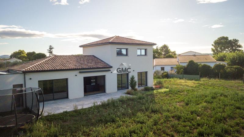 Villa - 151 m² - 5 pièces