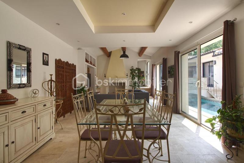 Villa - 170 m² - 6 pièces