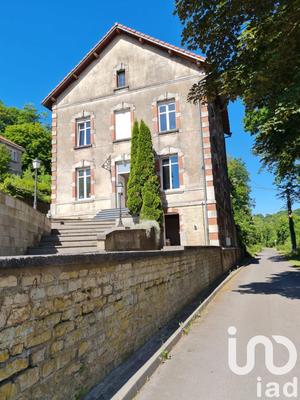 Maison - 258 m² - 10 pièces