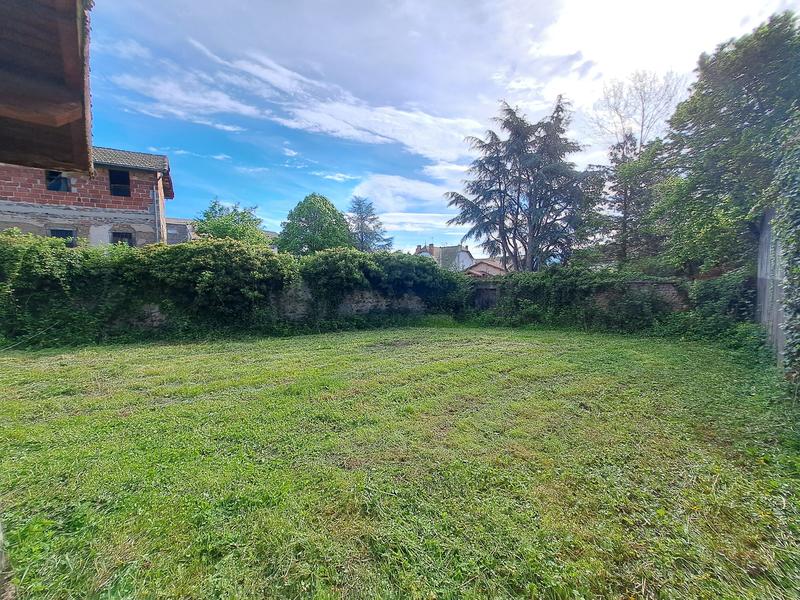 Maison - 300 m² - 4 pièces