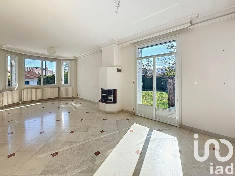 Maison de maîtres - 188 m² - 8 pièces