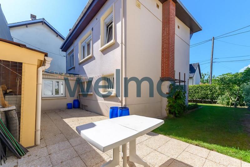 Maison - 86 m² - 5 pièces