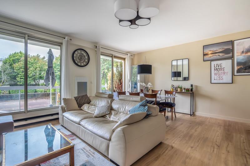 Appartement - 100 m² - 5 pièces