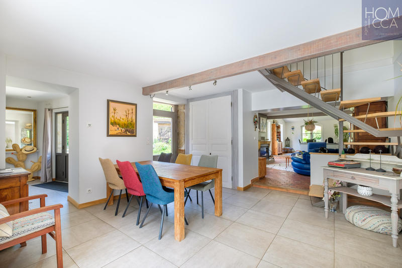 Maison - 168 m² - 5 pièces