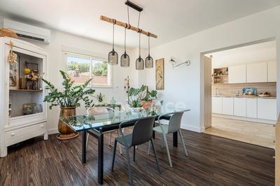 Appartement - 180 m² - 5 pièces