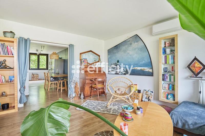 Appartement - 94 m² - 4 pièces