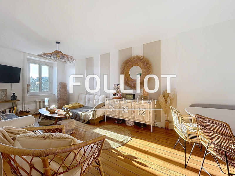 Appartement - 60 m² - 2 pièces