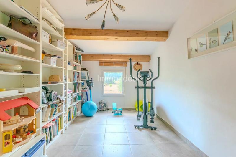 Propriété - 160 m² - 5 pièces