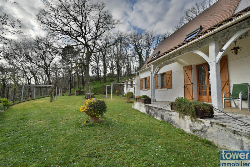 Maison - 138 m² - 6 pièces