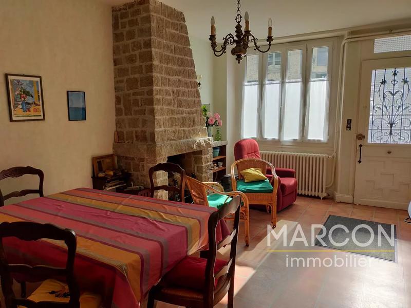 Maison de village - 93 m² - 4 pièces