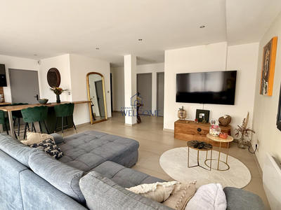 Maison contemporaine - 95 m² - 4 pièces