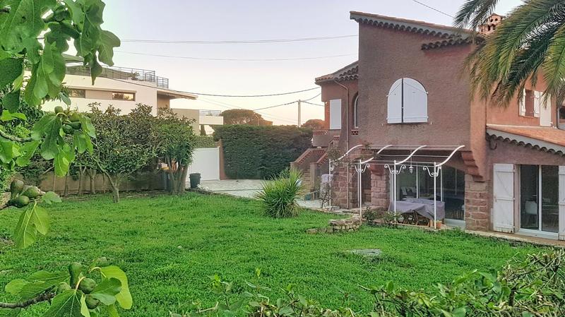 Maison de maîtres - 113 m² - 5 pièces