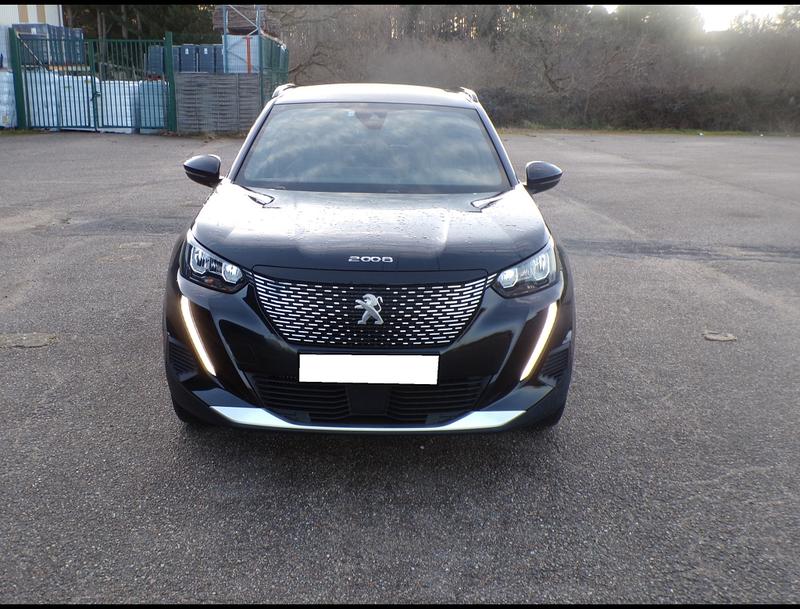 Peugeot 2008 Bhdi 130 Allure Pack Eat8