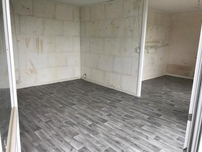 Appartement ancien - 70 m² - 3 pièces