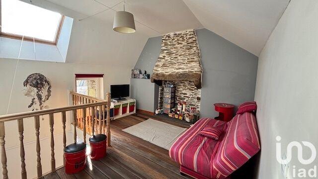 Maison - 296 m² - 12 pièces