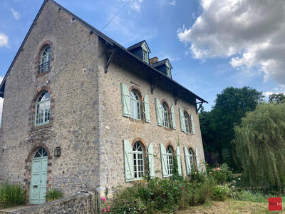 Maison ancienne - 194 m² - 9 pièces
