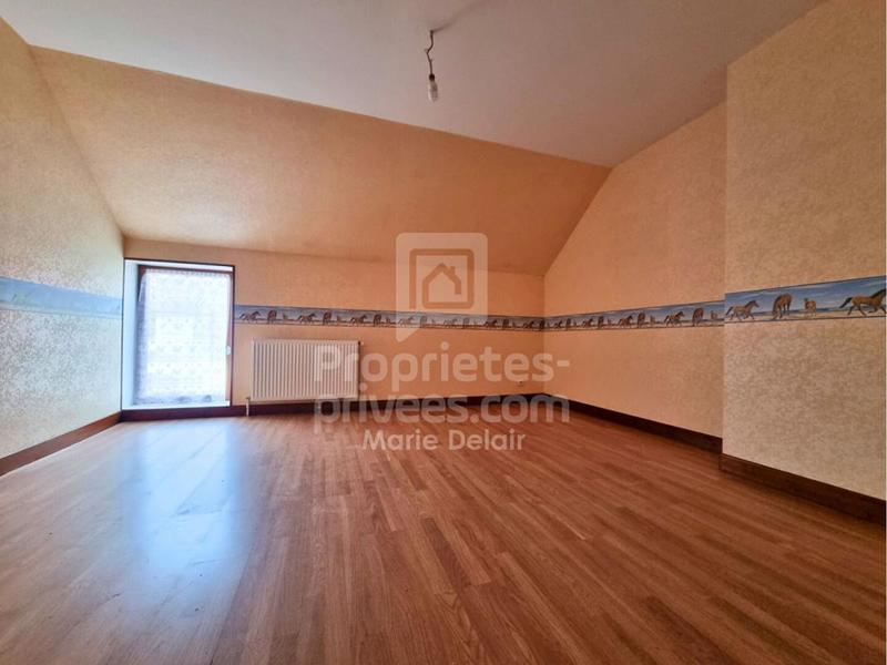 Maison - 176 m² - 7 pièces