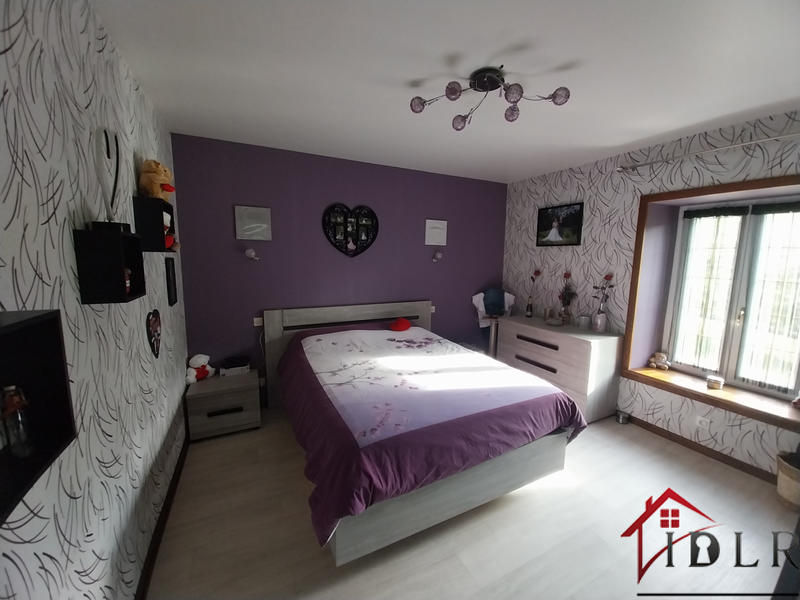 Propriété - 198 m² - 8 pièces