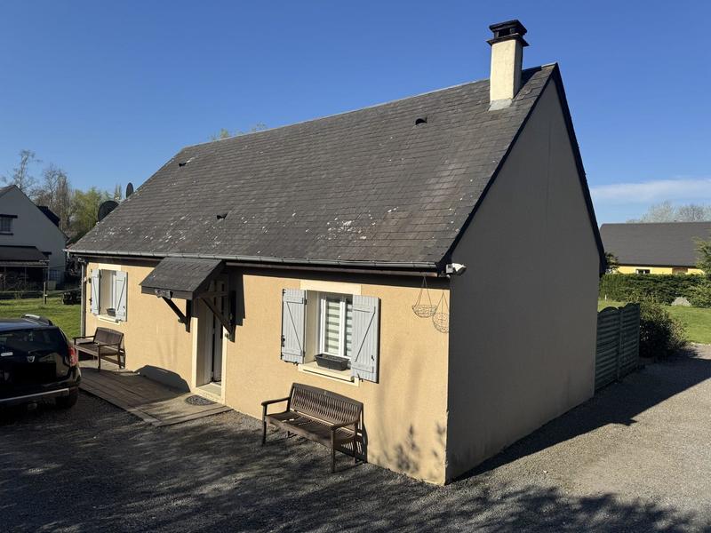 Maison - 85 m² - 5 pièces