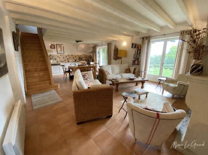 Maison en pierre - 162 m² - 8 pièces