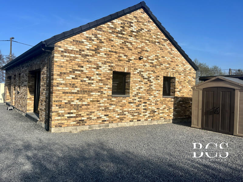 Maison - 94 m² - 5 pièces