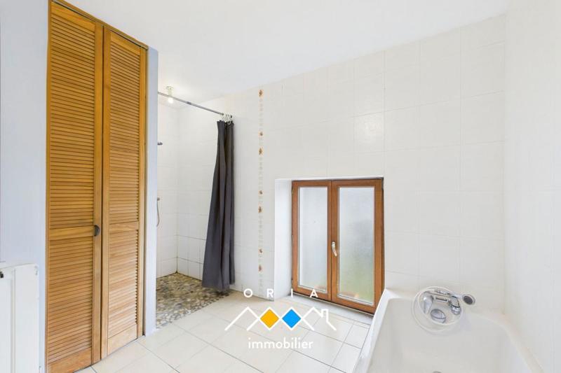 Maison - 174 m² - 7 pièces