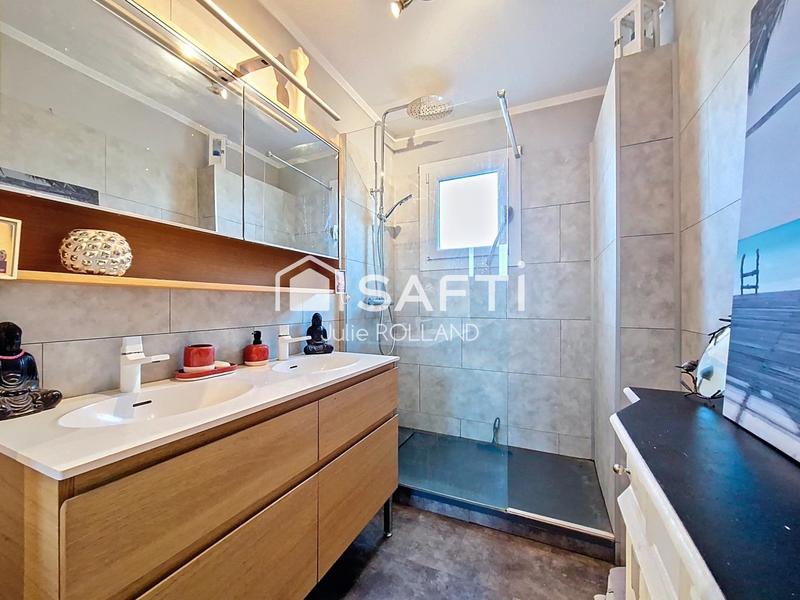 Maison - 123 m² - 6 pièces