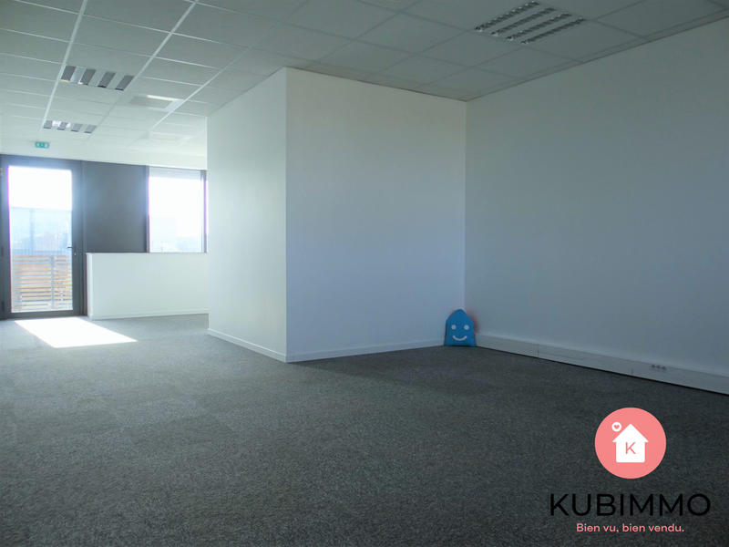 Bureau - 50 m² - 1 pièce